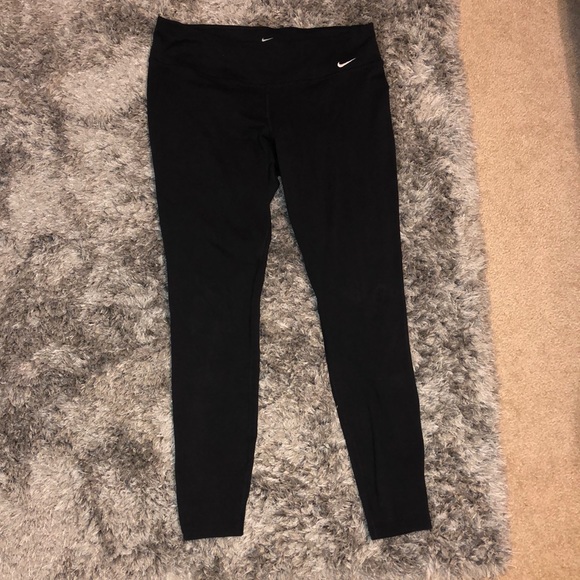 Nike Pants - Nike leggings Nike Pants - Nike leggings